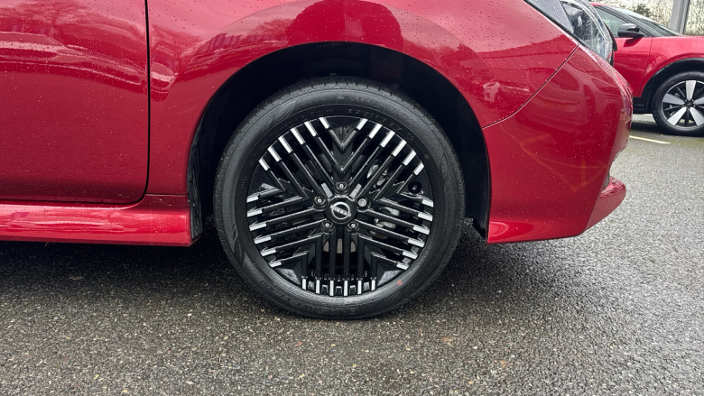 Nissan LEAF 160kW e+ N-Connecta 59kWh 5dr Auto Electric Hatchback